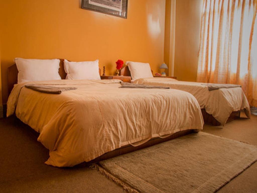 Hotel Metropolitan Kantipur Катманду Екстер'єр фото