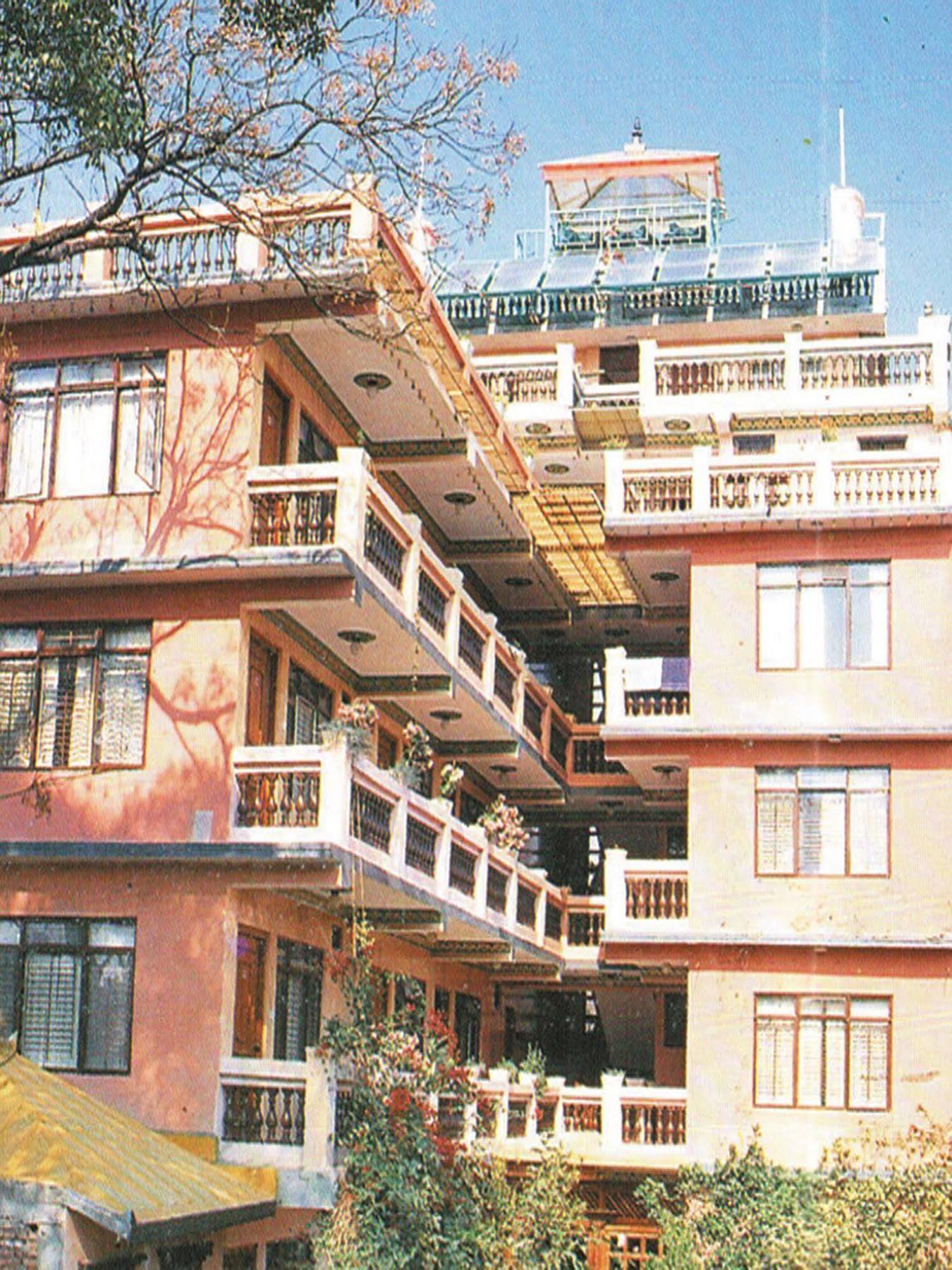Hotel Metropolitan Kantipur Катманду Екстер'єр фото